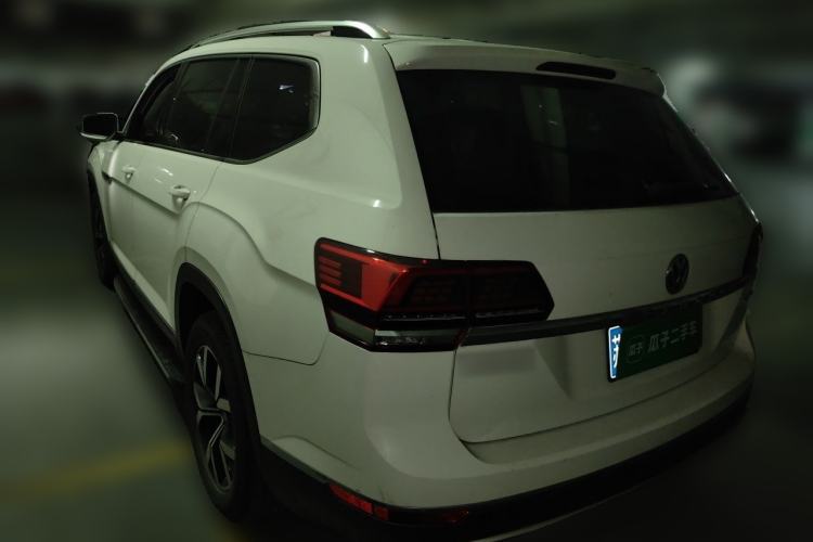 Used Volkswagen Teramont 2017 330TSI Two-Wheel-Drive Luxury Edition Rear Left 45 Deg