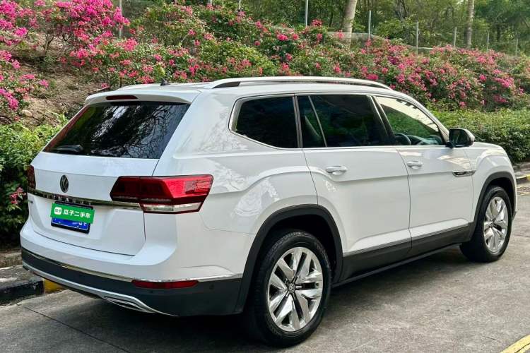 Used Volkswagen Teramont 2017 530 V6 Four-Wheel Drive Supreme Flagship Edition Rear Right 45 Deg