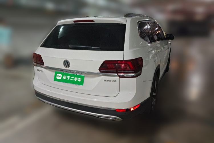 Used Volkswagen Teramont 2017 530 V6 Four-Wheel Drive Luxury Edition Rear Right 45 Deg