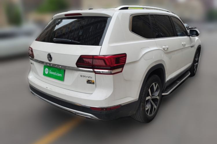 Used Volkswagen Teramont 2017 330TSI Two-Wheel-Drive Luxury Edition Rear Right 45 Deg