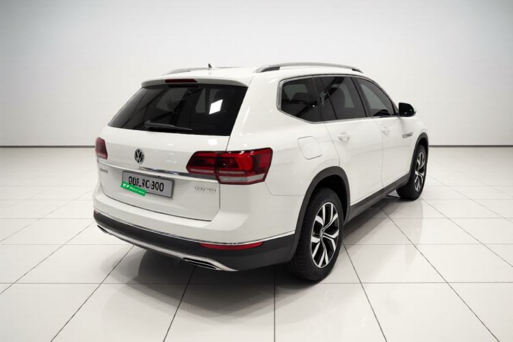 Used Volkswagen Teramont 2017 380TSI Four-Wheel Drive Luxury Edition Rear Right 45 Deg