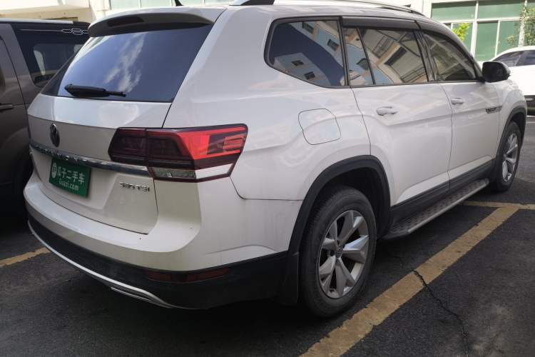 Used Volkswagen Teramont 2017 380TSI Four-Wheel Drive Comfort Edition Rear Right 45 Deg
