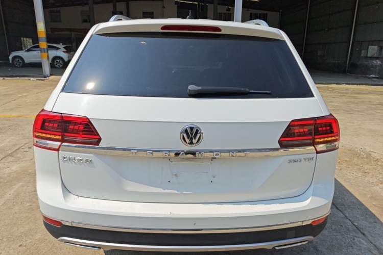 Used Volkswagen Teramont 2017 330TSI Two-Wheel-Drive Flagship Edition Rear