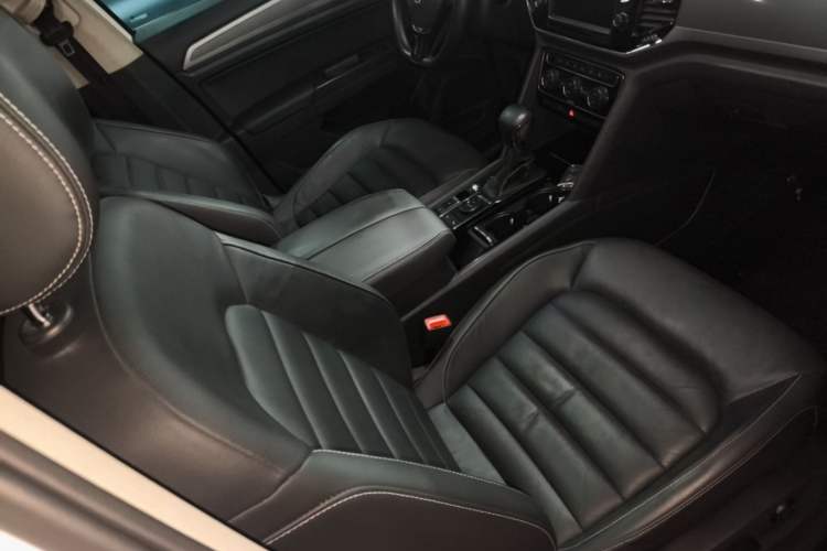 Used Volkswagen Teramont 2017 380TSI Four-Wheel Drive Luxury Edition Right Front Seat