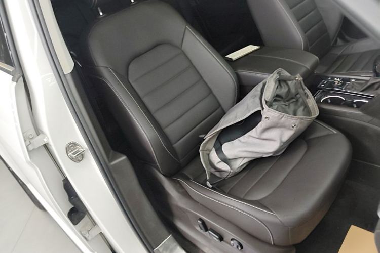 Used Volkswagen Teramont 2017 380TSI Four-Wheel Drive Luxury Edition Right Front Seat