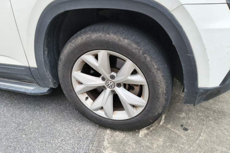 Used Volkswagen Teramont 2017 380TSI Four-Wheel Drive Comfort Edition Right Front Wheel Hub