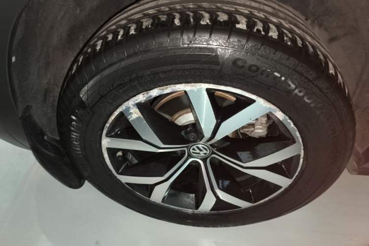 Used Volkswagen Teramont 2017 380TSI Four-Wheel Drive Luxury Edition Right Rear Wheel Hub
