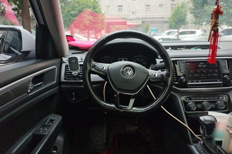 Used Volkswagen Teramont 2017 380TSI Four-Wheel Drive Luxury Edition Steering Wheel