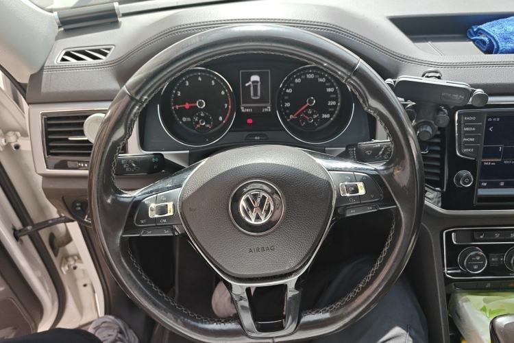 Used Volkswagen Teramont 2017 380TSI Four-Wheel Drive Luxury Edition Steering Wheel