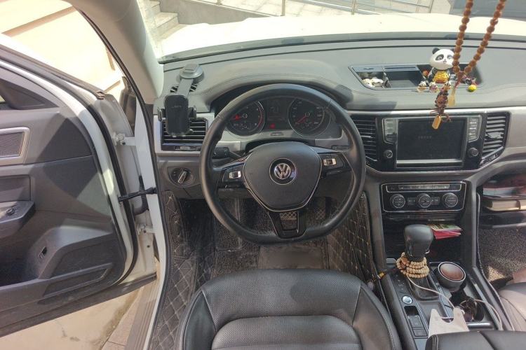Used Volkswagen Teramont 2017 330TSI Two-Wheel-Drive Luxury Edition Steering Wheel