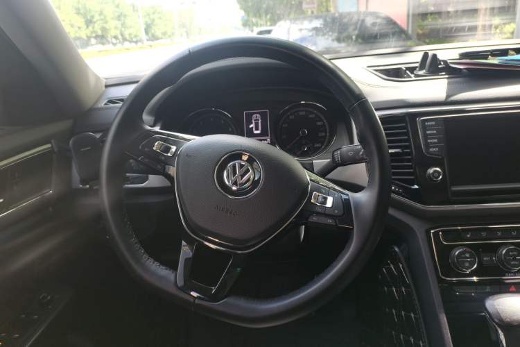 Used Volkswagen Teramont 2017 380TSI Four-Wheel Drive Luxury Edition Steering Wheel
