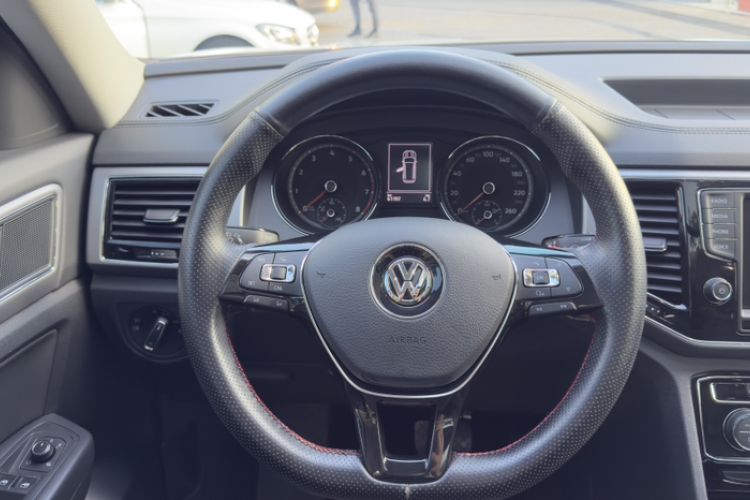 Used Volkswagen Teramont 2017 380TSI Four-Wheel Drive Luxury Edition Steering Wheel