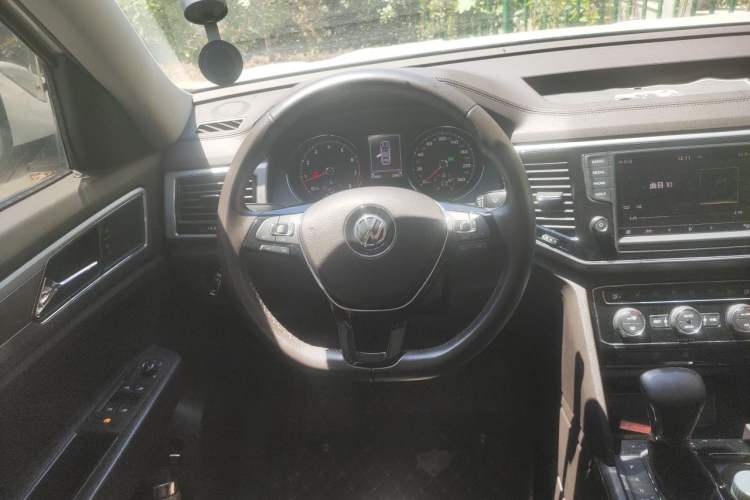 Used Volkswagen Teramont 2017 380TSI Four-Wheel Drive Luxury Edition Steering Wheel