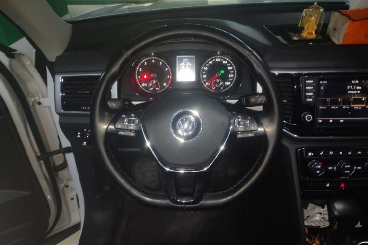 Used Volkswagen Teramont 2017 380TSI Four-Wheel Drive Luxury Edition Steering Wheel
