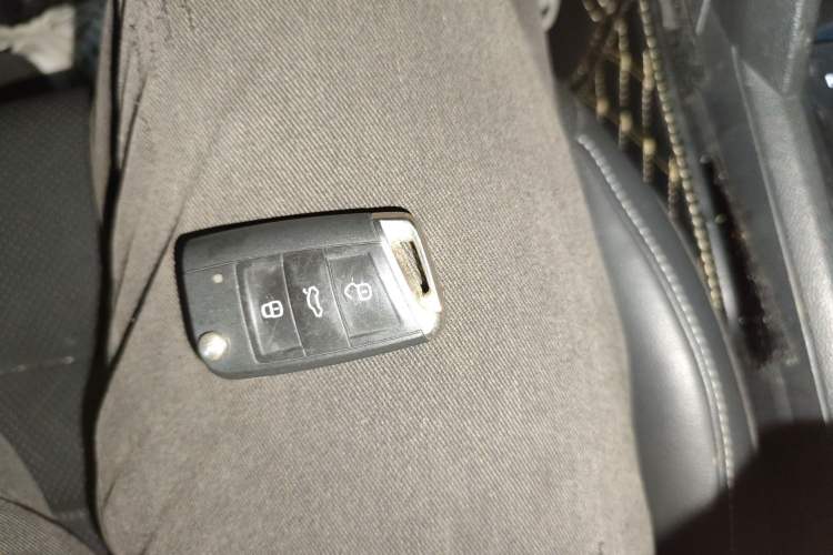 Used Volkswagen Teramont 2017 380TSI Four-Wheel Drive Flagship Edition Vehicle Key
