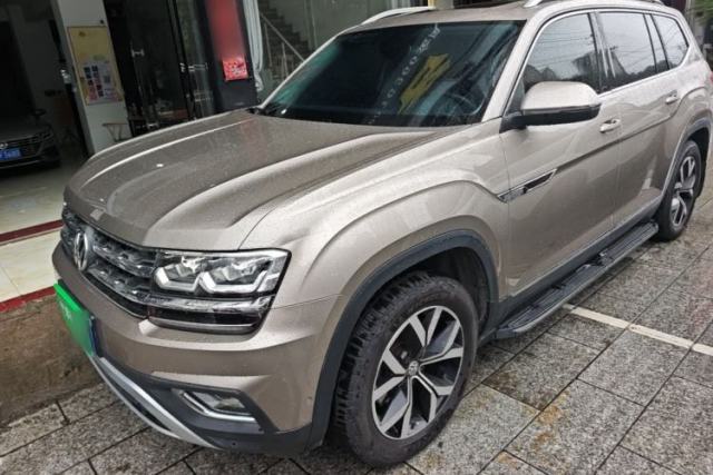 Ojetý Volkswagen Teramont 2017 330TSI Two-Wheel-Drive Luxury Edition
