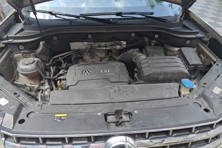 Used Volkswagen Teramont 2017 380TSI Four-Wheel Drive Luxury Edition Engine Bay