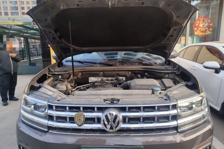 Used Volkswagen Teramont 2017 380TSI Four-Wheel Drive Flagship Edition Engine Bay