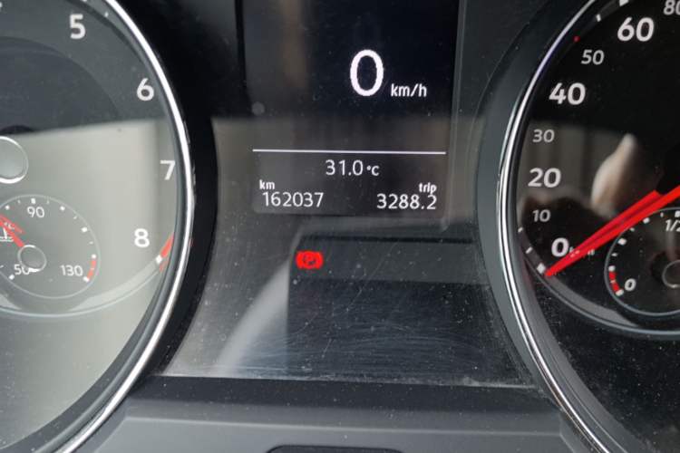 Used Volkswagen Teramont 2017 380TSI Four-Wheel Drive Luxury Edition Odometer Close Up
