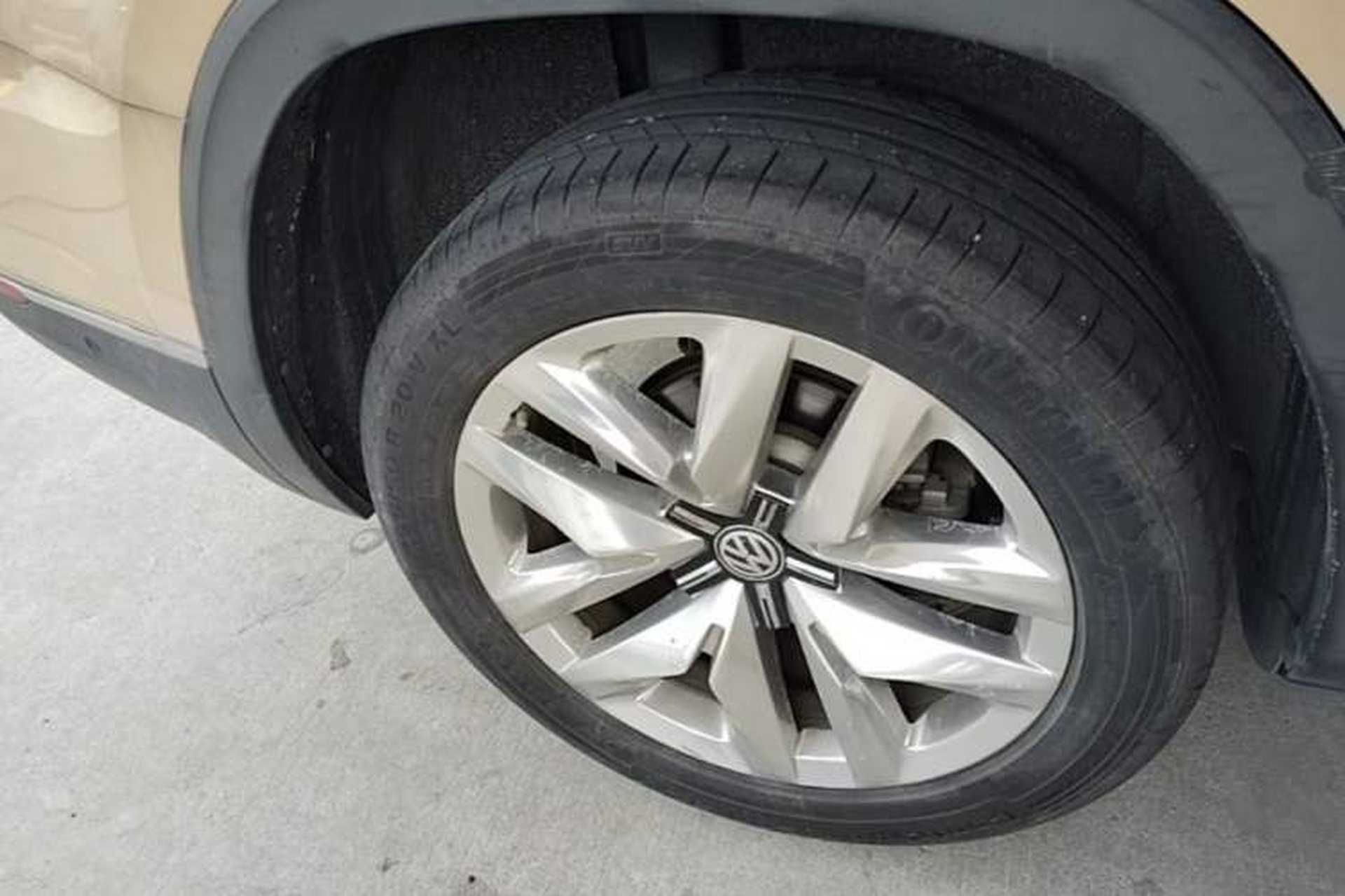 Used Volkswagen Teramont 2017 380TSI Four-Wheel Drive Flagship Edition Right Rear Wheel Hub