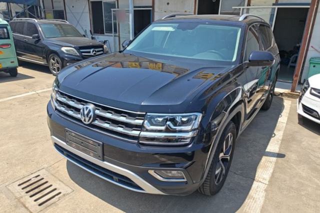 Volkswagen Teramont 2019 380TSI Four-Wheel Drive Luxury Version China VI Standard مستعملة