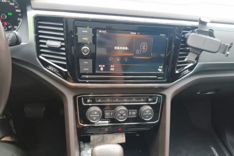 Used Volkswagen Teramont 2019 380TSI Four-Wheel Drive Luxury Version China VI Standard Audio And AC Panel