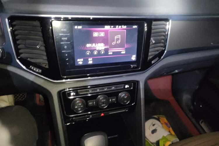 Used Volkswagen Teramont 2019 380TSI Four-Wheel Drive Comfort Edition China V Standard Audio And AC Panel