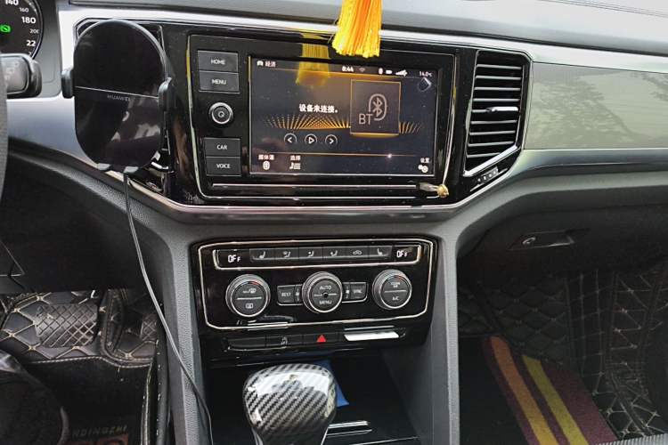 Used Volkswagen Teramont 2019 380TSI Four-Wheel Drive Luxury Version China V Standard Audio And AC Panel