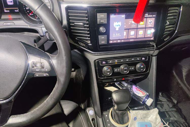 Used Volkswagen Teramont 2019 330TSI Two-Wheel-Drive Luxury Edition China V Standard Audio And AC Panel