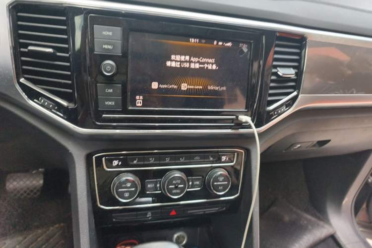 Used Volkswagen Teramont 2019 330TSI Two-Wheel-Drive Luxury Edition China V Standard Audio And AC Panel
