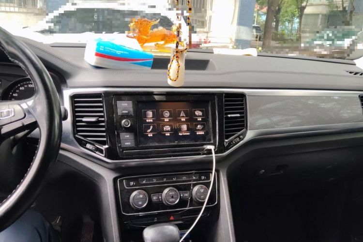 Used Volkswagen Teramont 2019 380TSI Four-Wheel Drive Luxury Version China VI Standard Audio And AC Panel