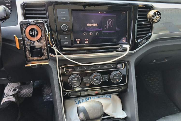 Used Volkswagen Teramont 2019 330TSI Two-Wheel-Drive Luxury Edition China V Standard Audio And AC Panel