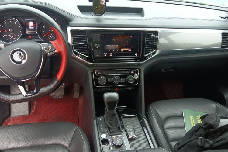 Used Volkswagen Teramont 2019 380TSI Four-Wheel Drive Luxury Version China V Standard Center Console