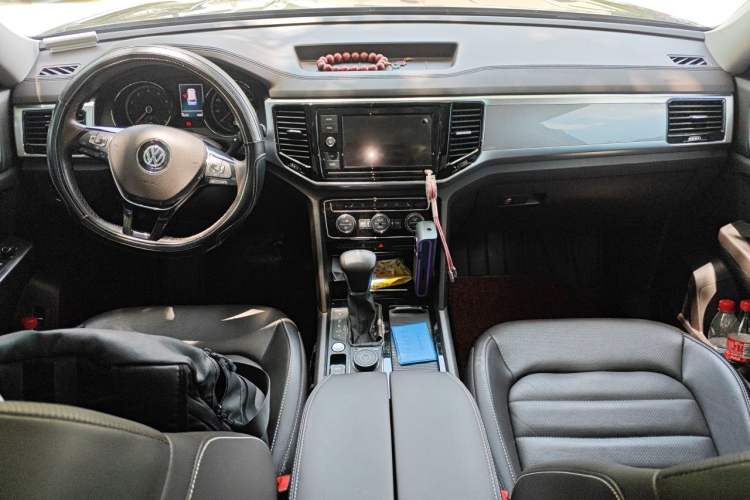 Used Volkswagen Teramont 2019 380TSI Four-Wheel Drive Luxury Version China V Standard Center Console