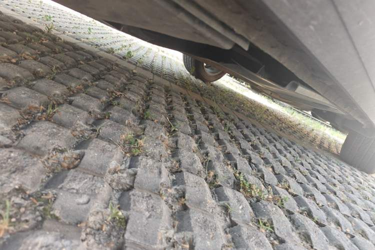 Used Volkswagen Teramont  Chassis Front Left