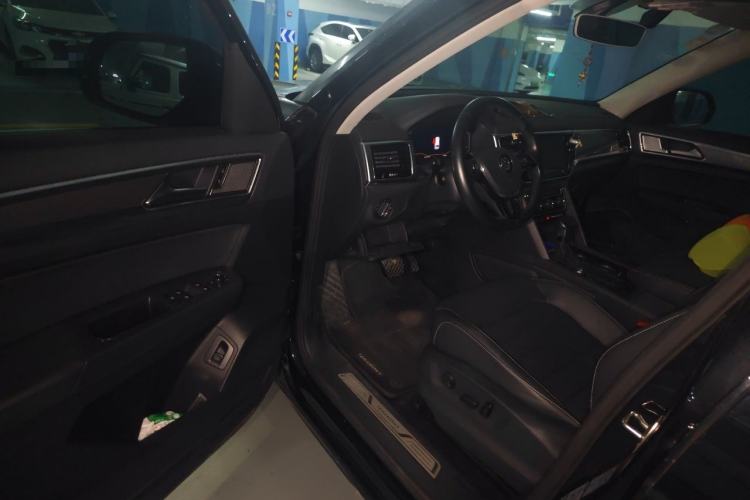 Used Volkswagen Teramont 2019 330TSI Two-Wheel-Drive Luxury Edition China V Standard Driver Seat