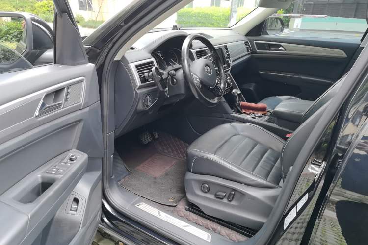 Used Volkswagen Teramont 2019 530 V6 Four-Wheel Drive Luxury Edition China V Standard Driver Seat