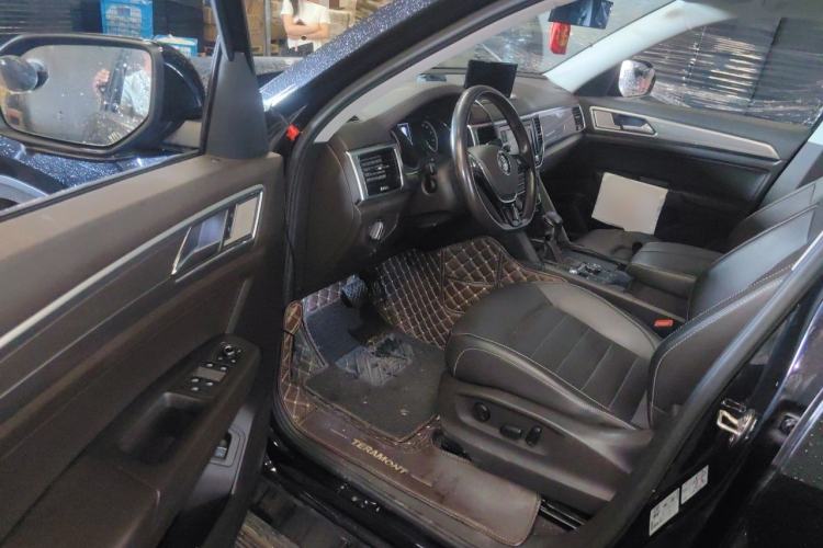 Used Volkswagen Teramont 2019 530 V6 Four-Wheel Drive Luxury Edition China V Standard Driver Seat