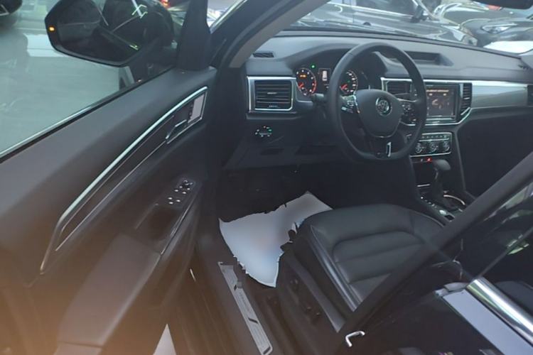 Used Volkswagen Teramont 2019 330TSI Two-Wheel-Drive Luxury Edition China V Standard Driver Seat