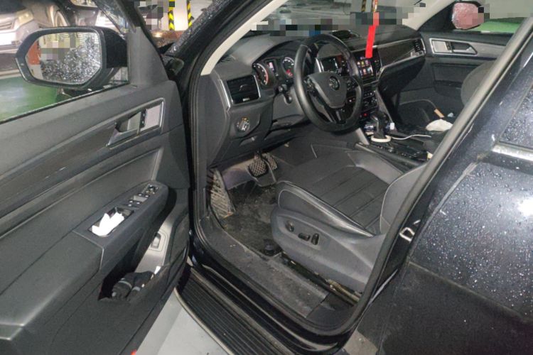 Used Volkswagen Teramont 2019 330TSI Two-Wheel-Drive Luxury Edition China V Standard Driver Seat
