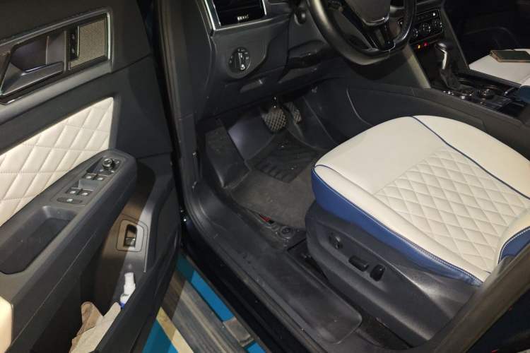 Used Volkswagen Teramont 2019 380TSI Four-Wheel Drive Comfort Edition China VI Standard Driver Seat