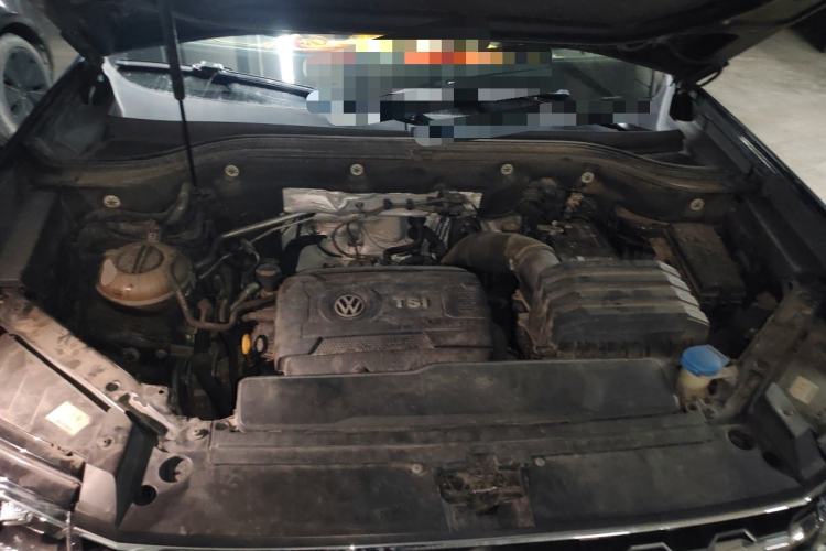Used Volkswagen Teramont 2019 380TSI Four-Wheel Drive Luxury Version China VI Standard Engine Bay