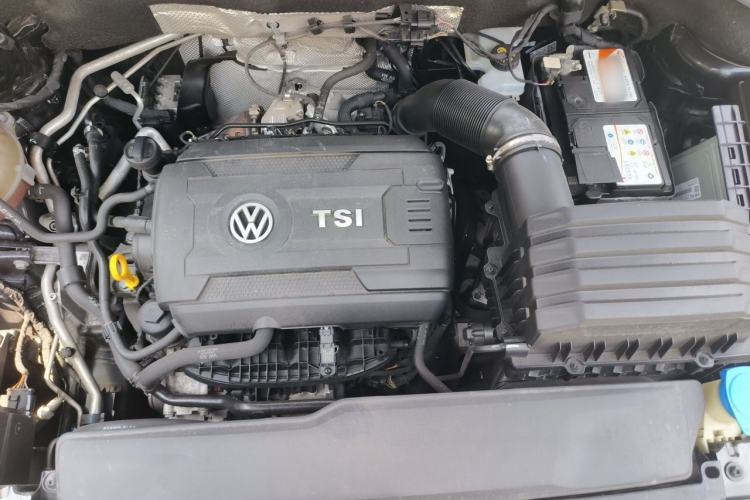 Used Volkswagen Teramont 2019 380TSI Four-Wheel Drive Luxury Version China VI Standard Engine Bay