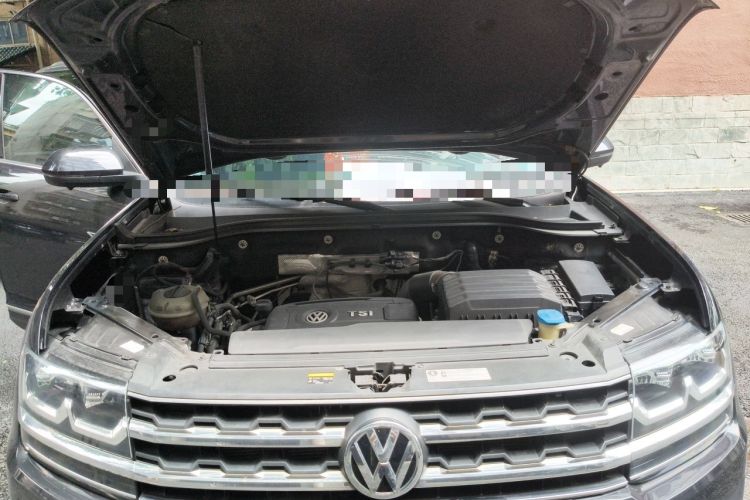 Used Volkswagen Teramont 2019 380TSI Four-Wheel Drive Luxury Version China VI Standard Engine Bay