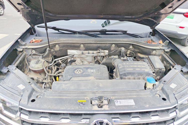 Used Volkswagen Teramont 2019 380TSI Four-Wheel Drive Luxury Version China V Standard Engine Bay