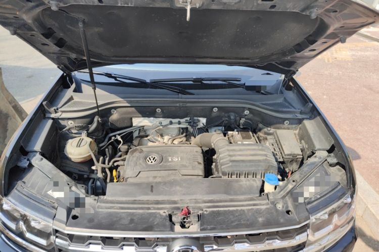 Used Volkswagen Teramont 2019 380TSI Four-Wheel Drive Luxury Version China V Standard Engine Bay