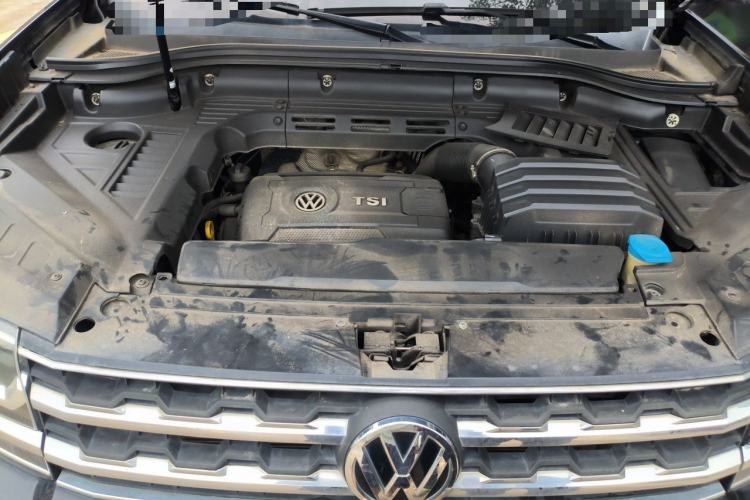 Used Volkswagen Teramont 2019 380TSI Four-Wheel Drive Comfort Edition China VI Standard Engine Bay
