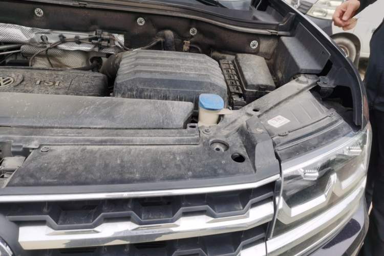 Used Volkswagen Teramont 2019 380TSI Four-Wheel Drive Luxury Version China VI Standard Engine Bay Left