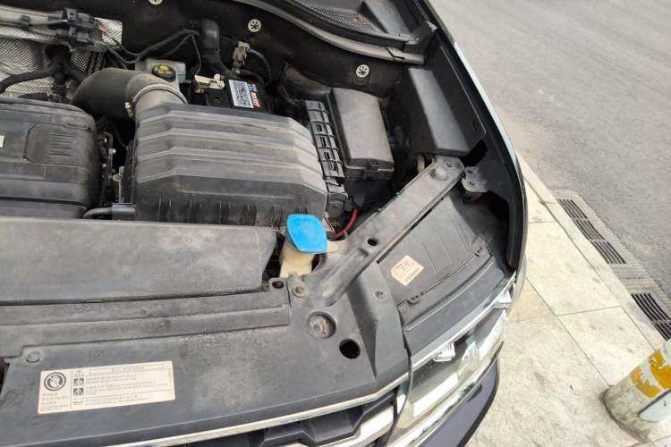 Used Volkswagen Teramont 2019 380TSI Four-Wheel Drive Luxury Version China VI Standard Engine Bay Left