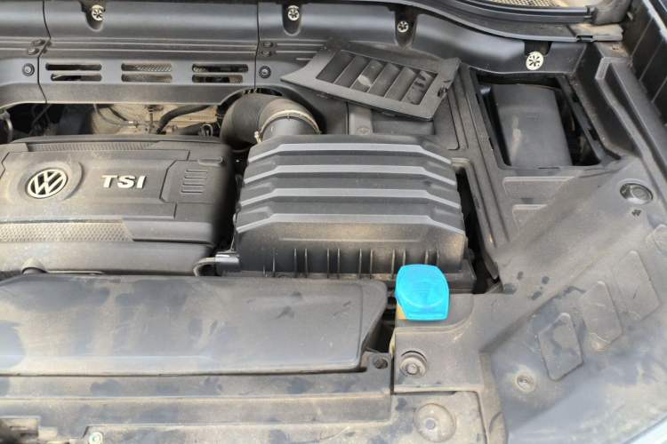 Used Volkswagen Teramont 2019 380TSI Four-Wheel Drive Comfort Edition China VI Standard Engine Bay Left